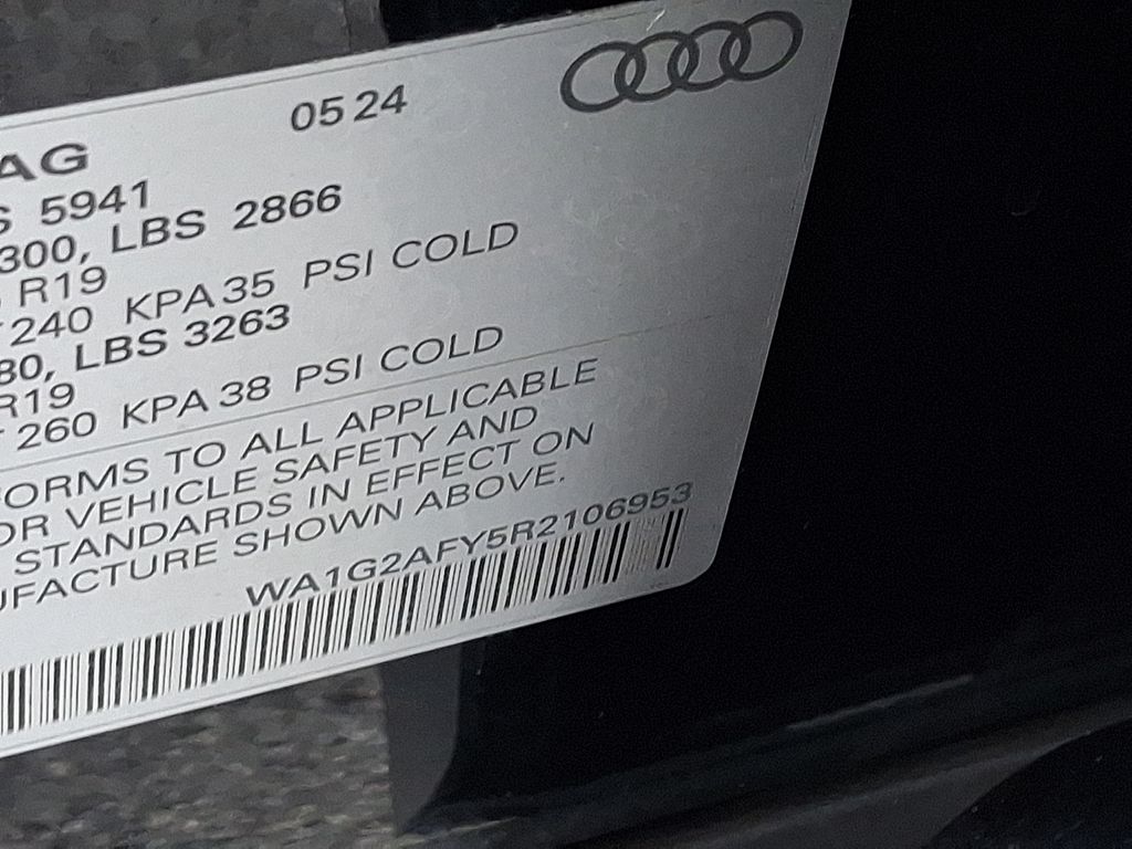 Thumbnail: 2024 Audi Q5 - 24