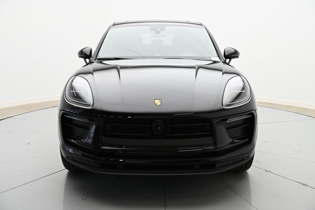 2024 Porsche Macan  10
