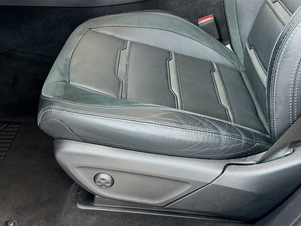 Thumbnail: 2021 Mercedes-Benz GLE - 20