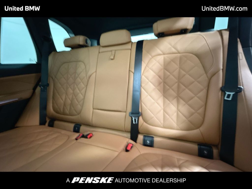 Thumbnail: 2026 BMW X5 - 21