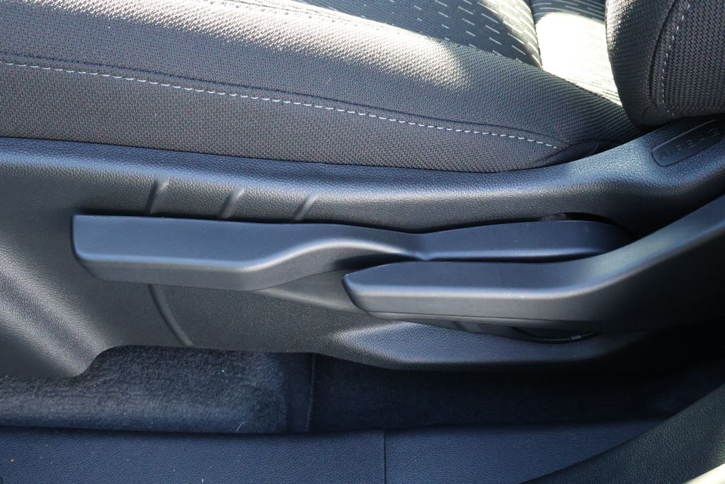 Thumbnail: 2026 Chevrolet Equinox - 16