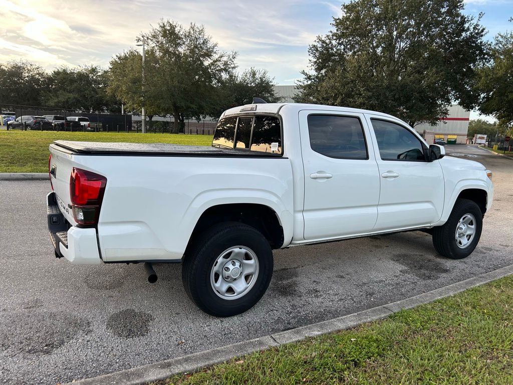 Thumbnail: 2022 Toyota Tacoma - 5