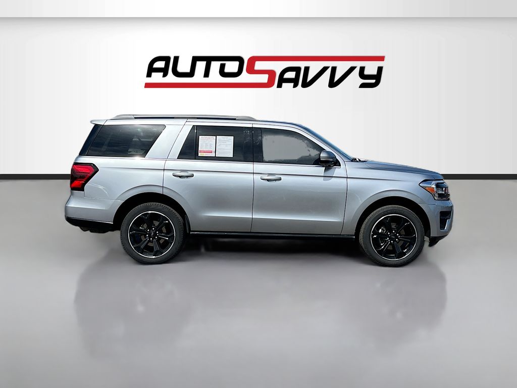 Used 2024 Silver Ford Limited image 8