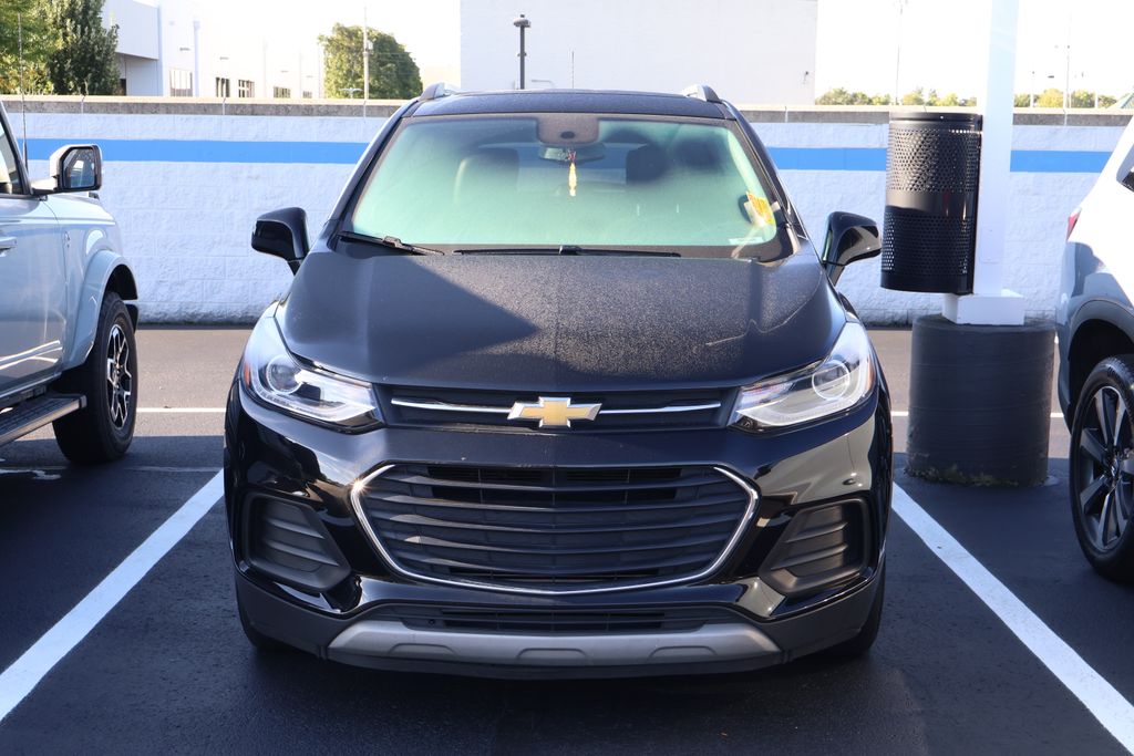 Thumbnail: 2020 Chevrolet Trax - 2