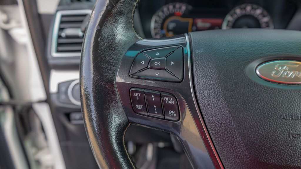 Used 2016 Ford Explorer Platinum 4D Sport Utility