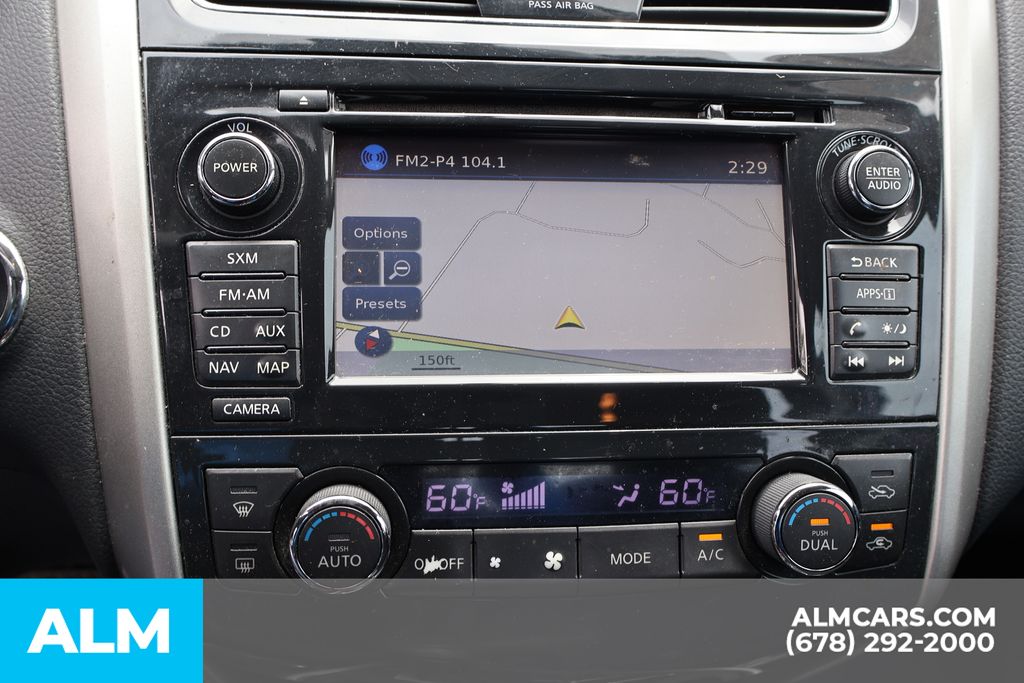 Used 2015 Red Nissan 2.5 SV image 34