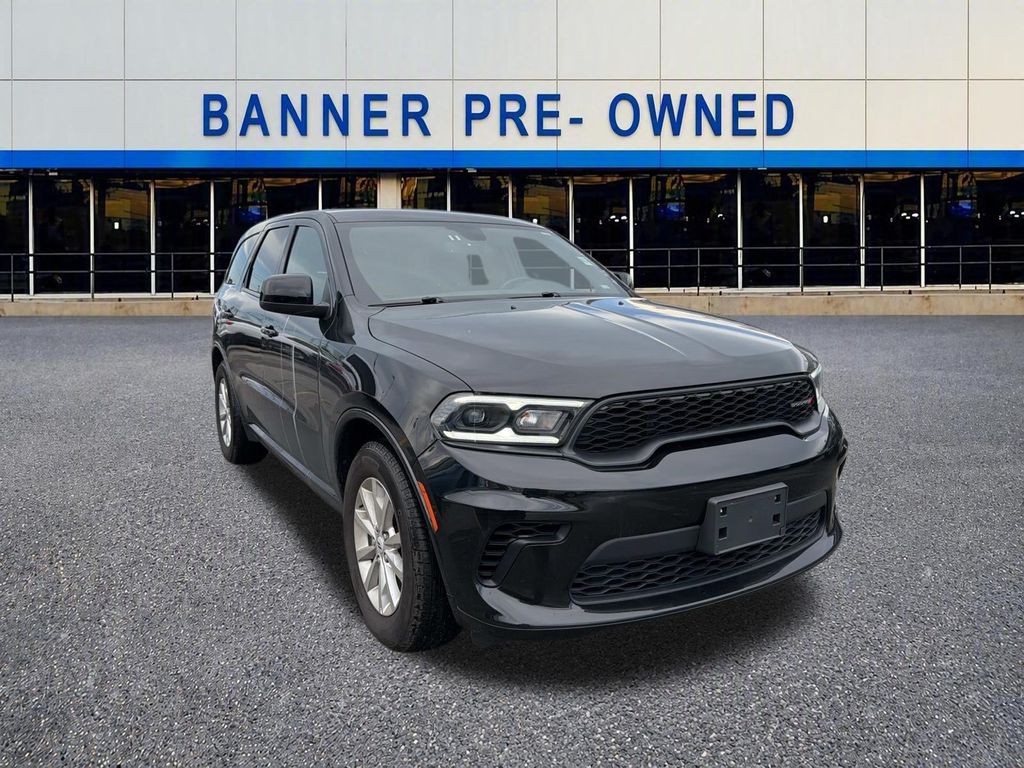 DB Black Crystal Clearcoat 2026 Dodge Durango SUV / Crossover Rear-Wheel Drive 8-Speed Automatic