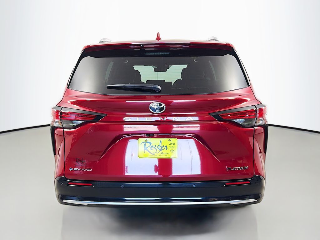 New 2026 Toyota Sienna Van