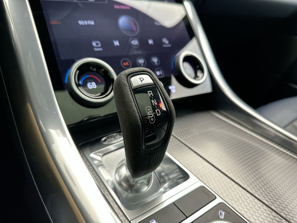2022 Land Rover Range Rover Sport HST 14