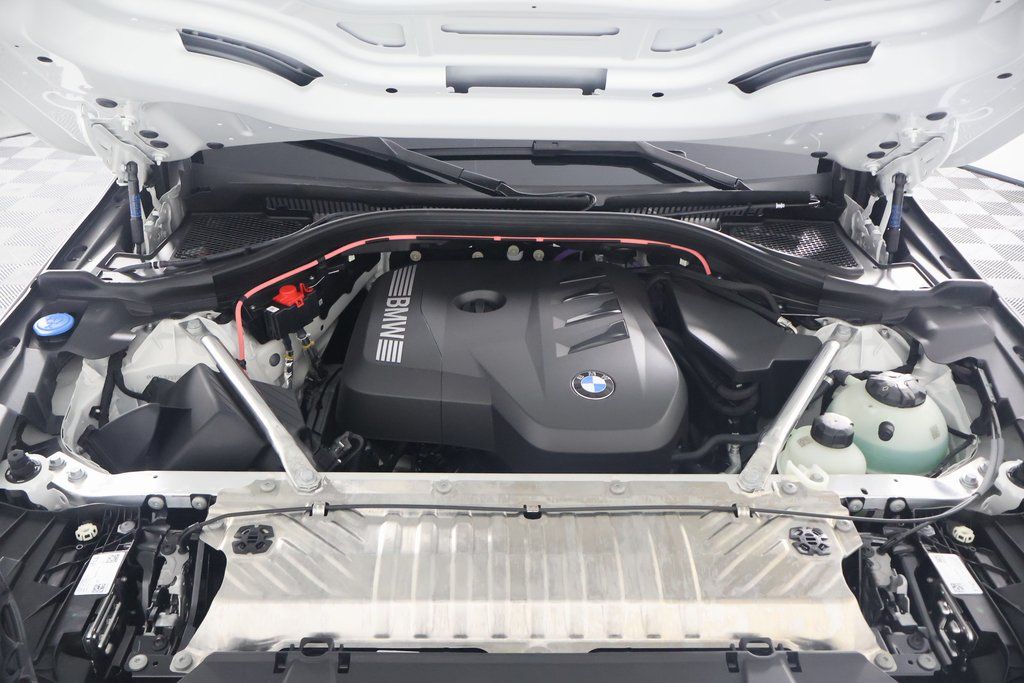 Thumbnail: 2025 BMW X3 - 9