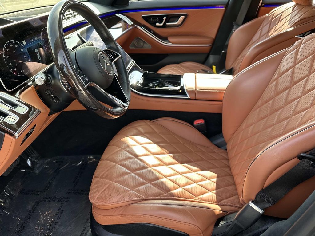 Thumbnail: 2022 Mercedes-Benz S-Class - 28