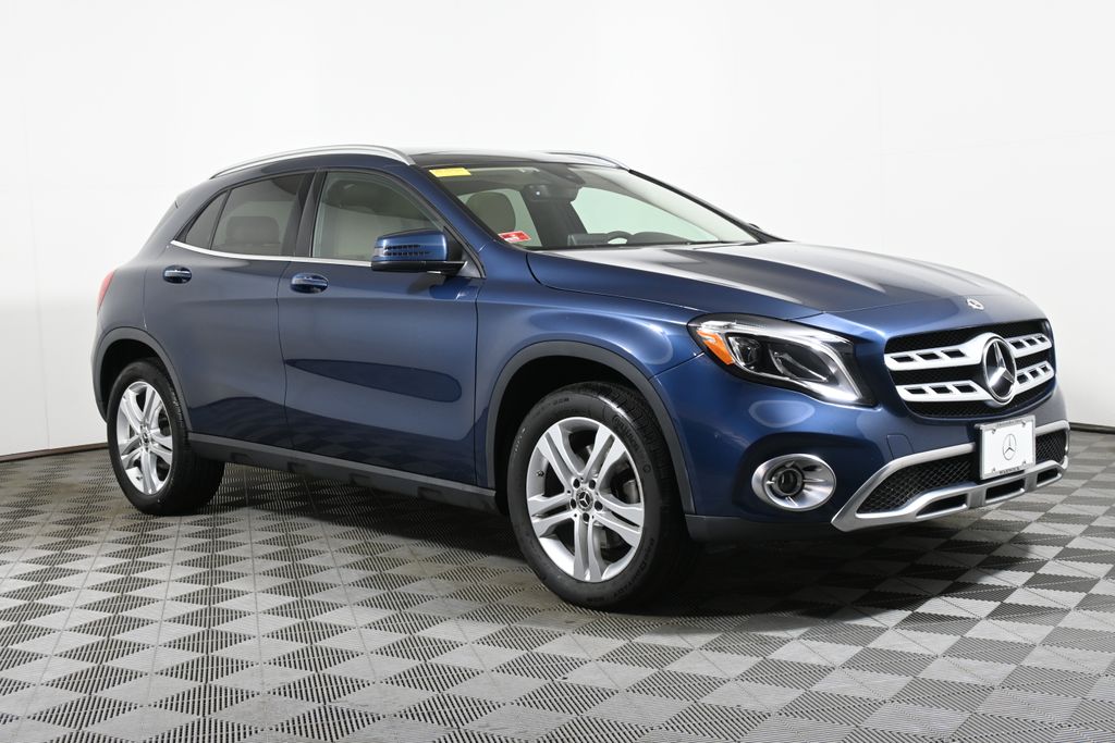 2019 Mercedes-Benz GLA 250 4MATIC 8