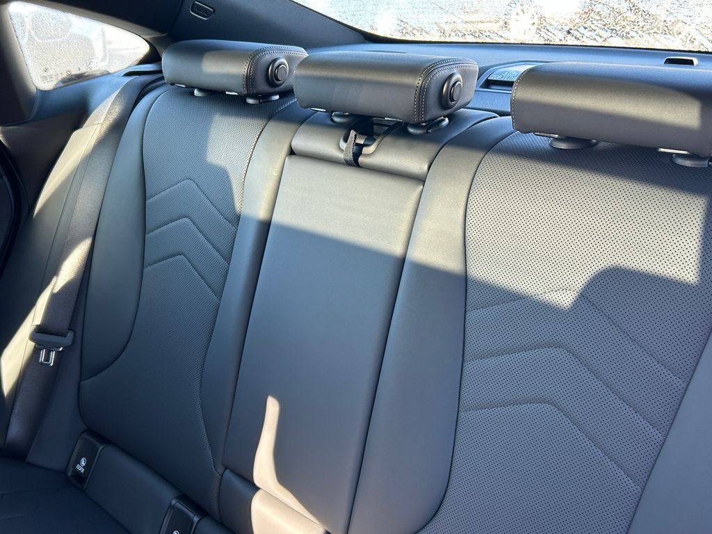 Thumbnail: 2026 BMW 2 Series - 32