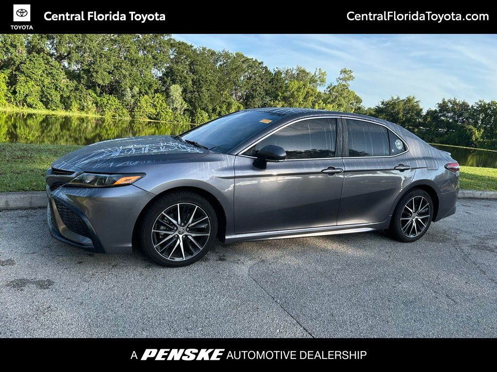2023 Toyota Camry SE -
                  Orlando, FL