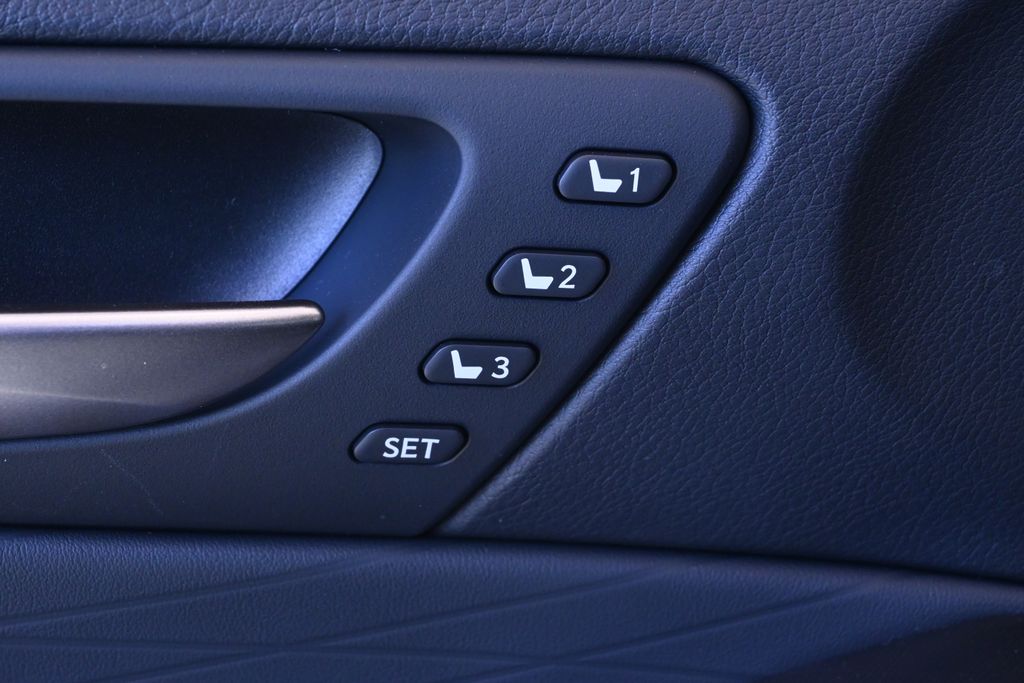 Thumbnail: 2025 Lexus IS - 26