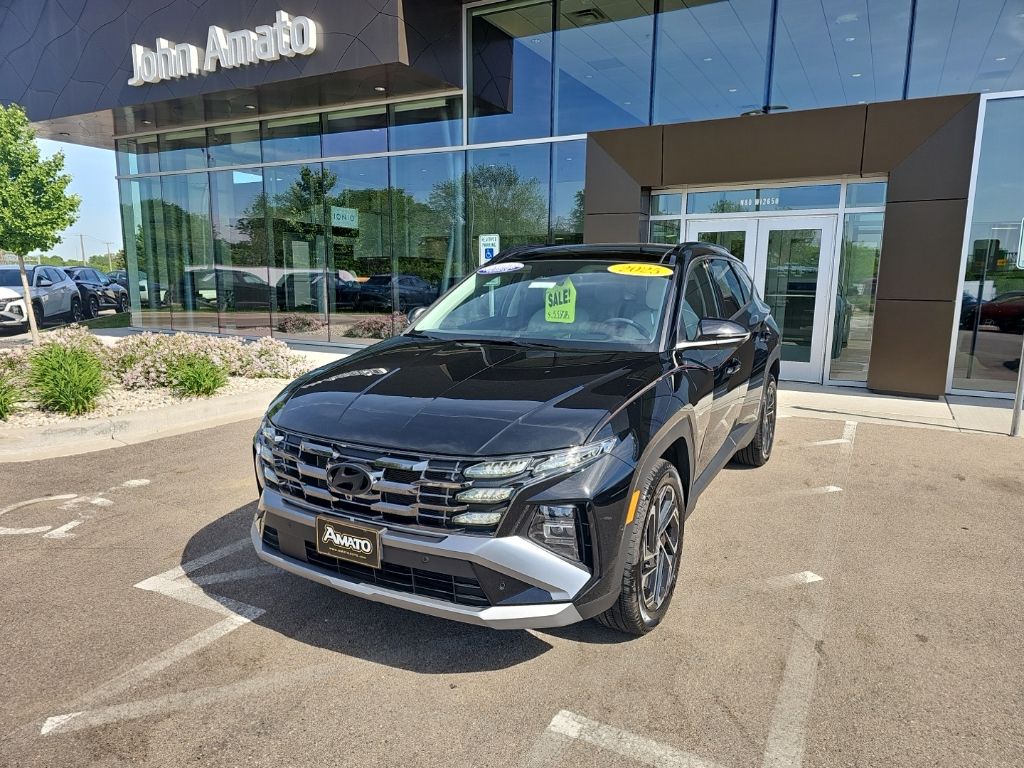 Phantom Black 2025 Hyundai Tucson Limited AWD SUV / Crossover All-Wheel Drive 8-Speed Automatic