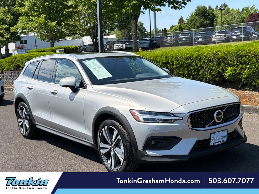 Silver Dawn Metallic 2025 Volvo V60 Wagon All-Wheel Drive Automatic