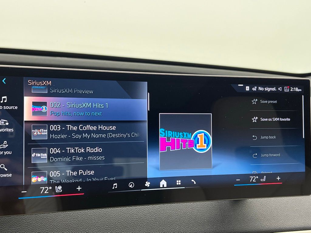 2025 BMW iX xDrive50 15