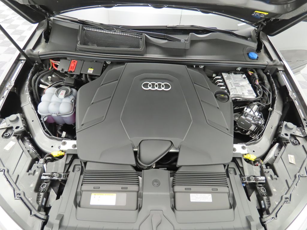 2025 Audi Q7  31