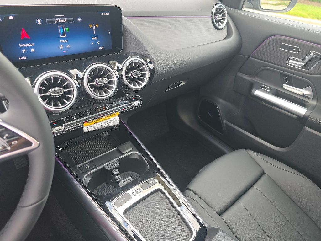 New 2026 Black Mercedes-Benz GLA 250 image 30