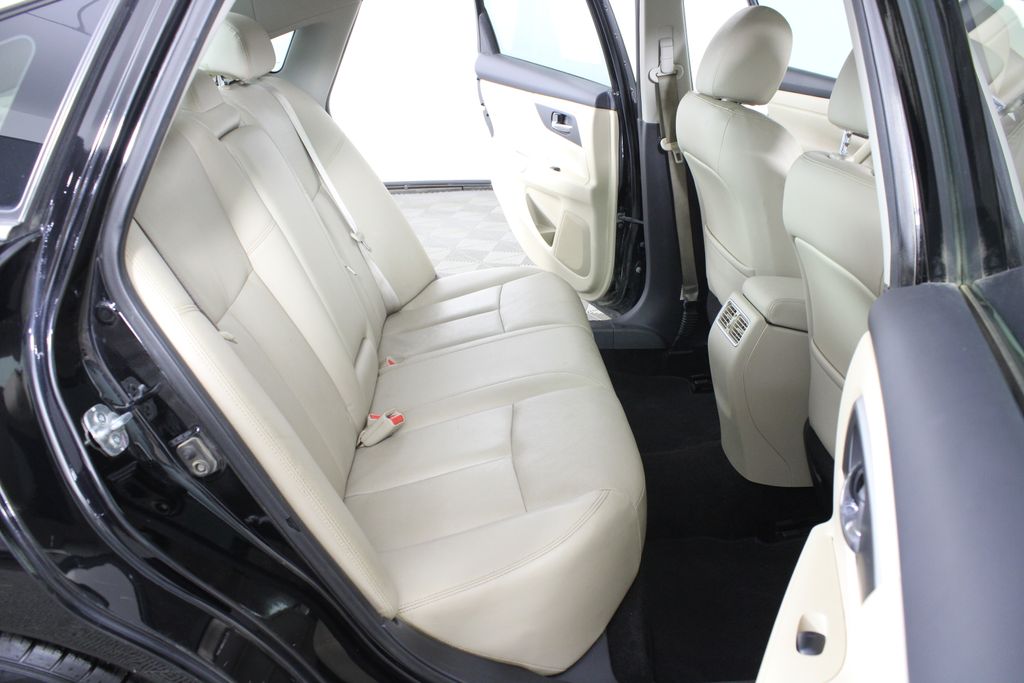 Used 2016 Nissan Altima for sale in 