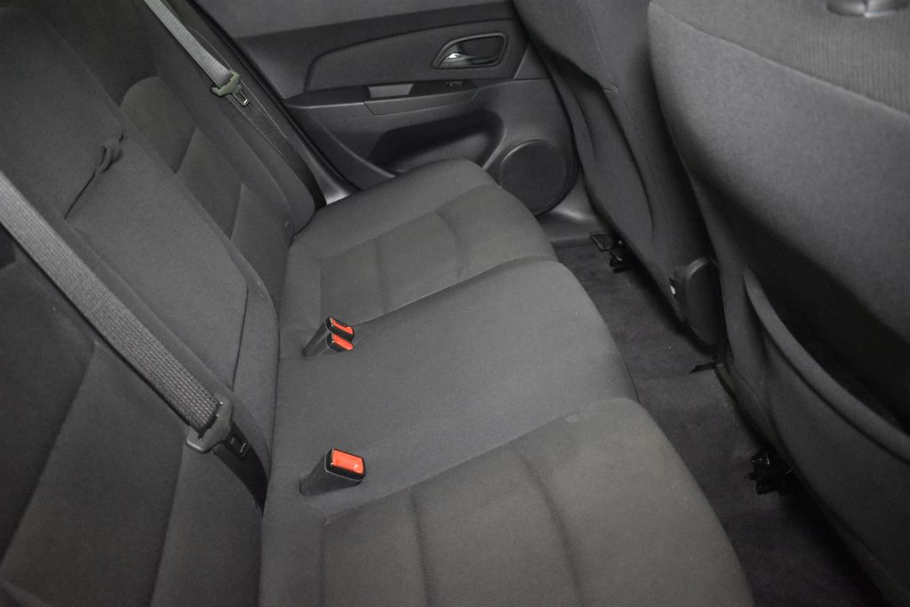 2012 Chevrolet Cruze LT 30