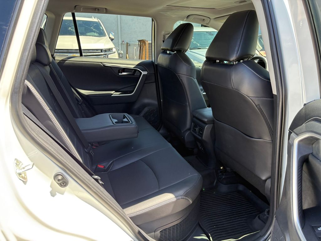 2020 Toyota RAV4 Hybrid Limited