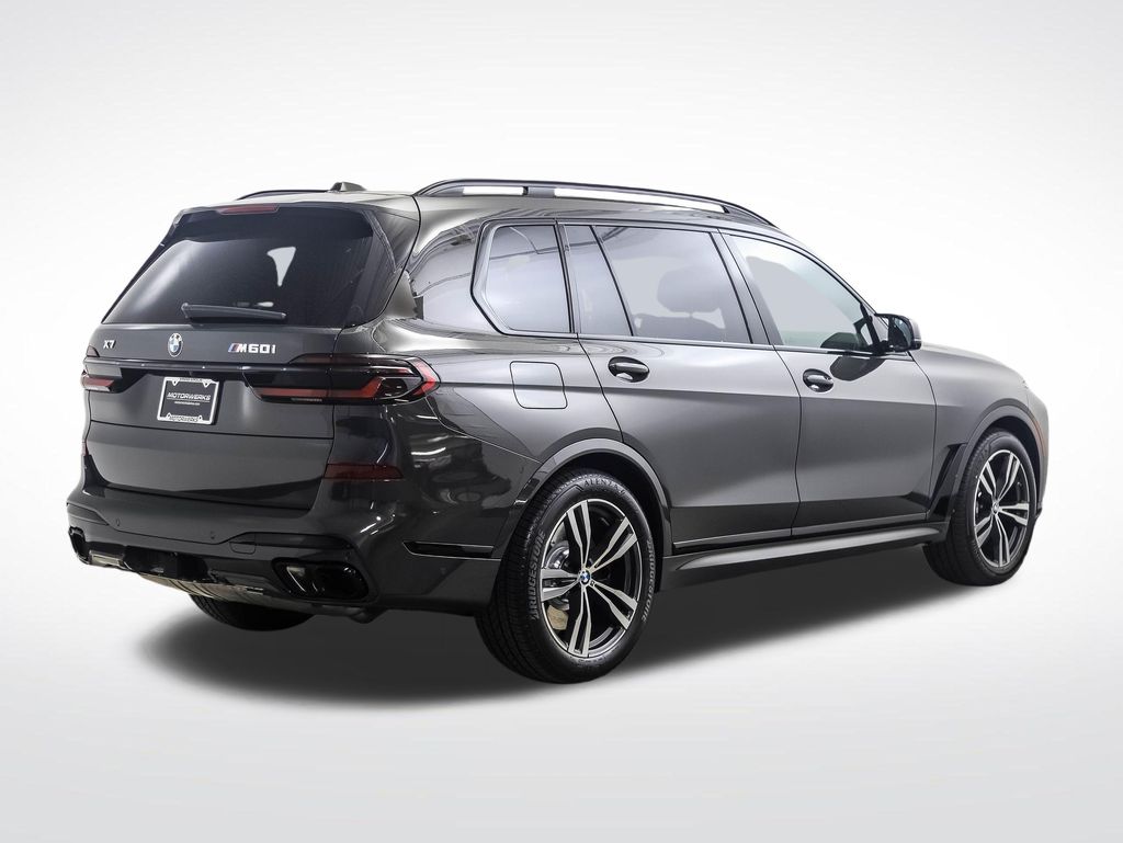 Thumbnail: 2027 BMW X7 - 5
