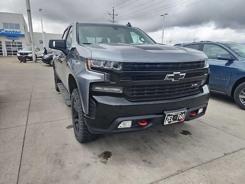 View vehicle photo 2