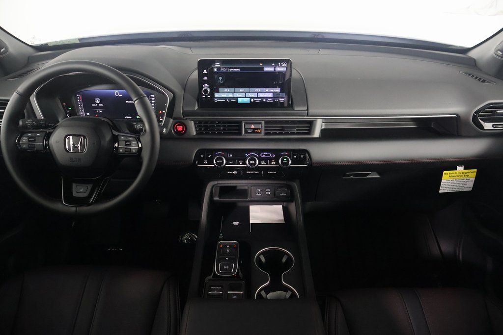 2025 Honda Pilot Black Edition 4
