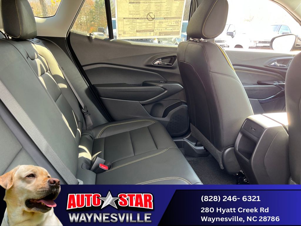 new 2025 Chevrolet Trax car, priced at $26,190