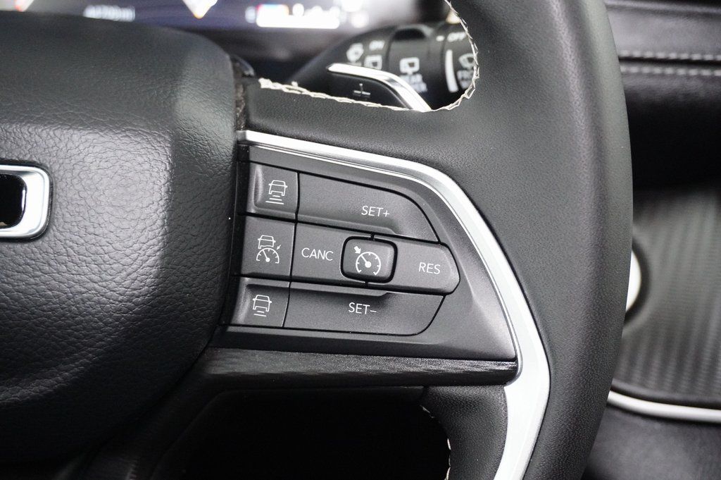 Used Car 2024 Jeep Grand Cherokee L  Laredo For Sale Under $30,000 In Weatherford, Texas