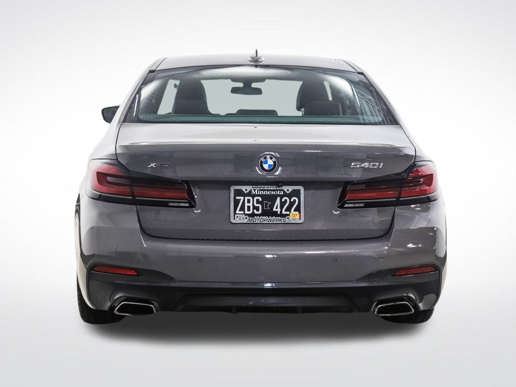 Thumbnail: 2021 BMW 5 Series - 4