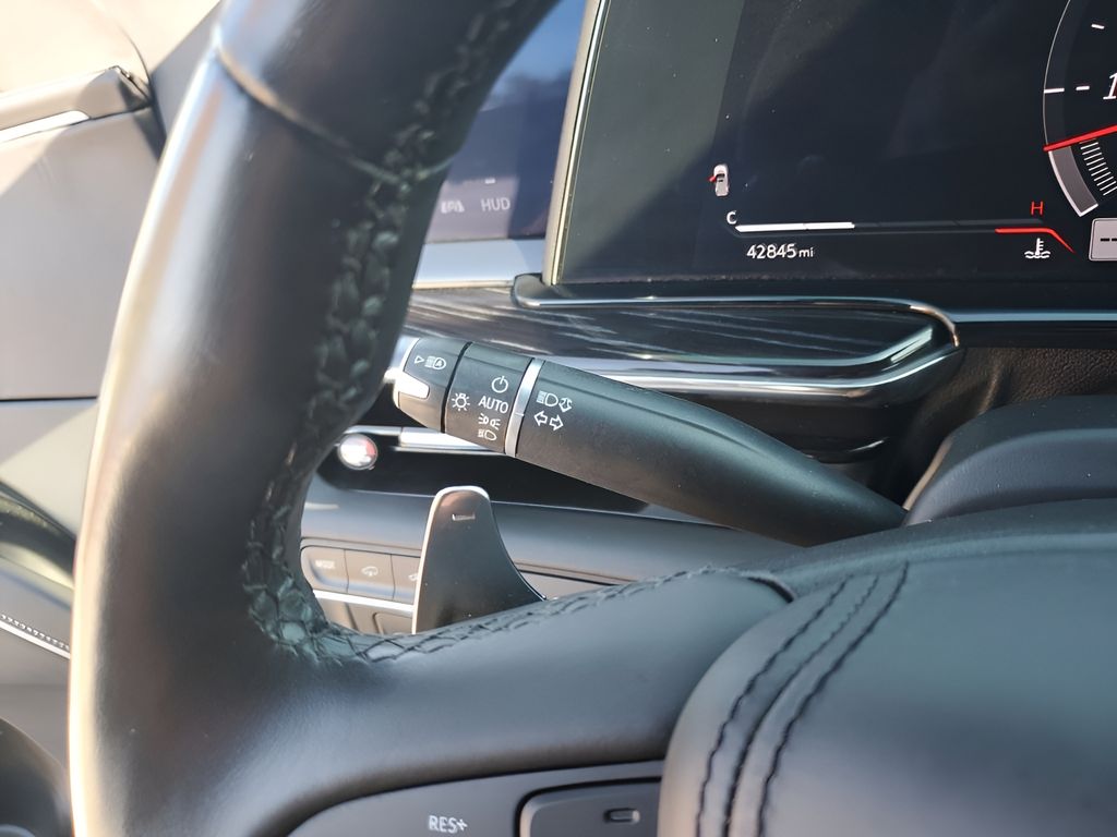 Used Car 2023 Cadillac Escalade  V-series For Sale Under $120,000 In Austin, Texas