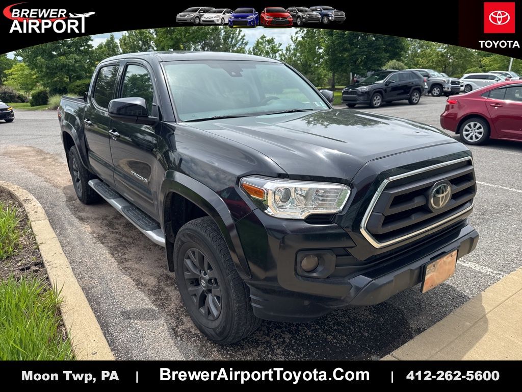 2022 Toyota Tacoma SR5 Double Cab 4WD V6 Auto Short Bed's photo