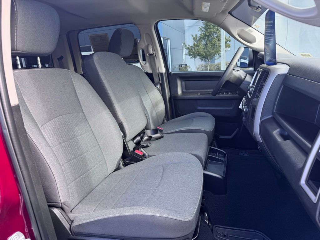 2021 Ram 1500 Classic Tradesman Crew Cab 4x4 5'7" Box