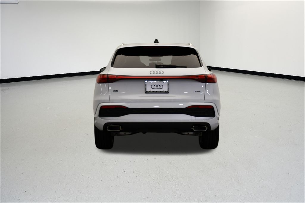 Thumbnail: 2025 Audi Q5 - 4