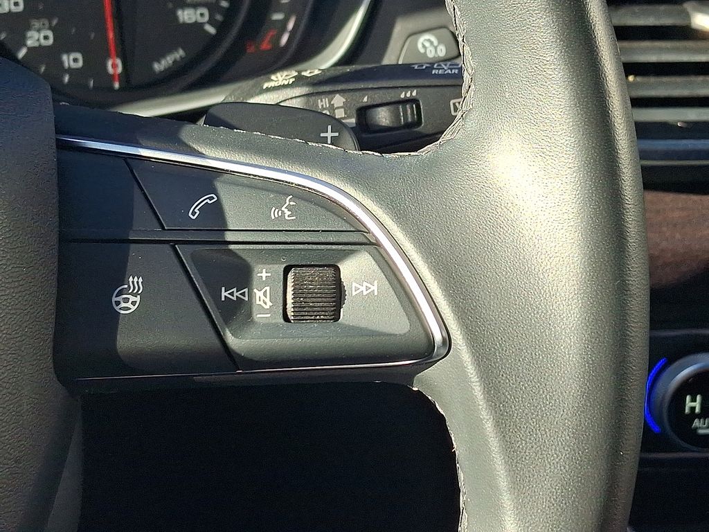 Thumbnail: 2022 Audi Q5 - 22