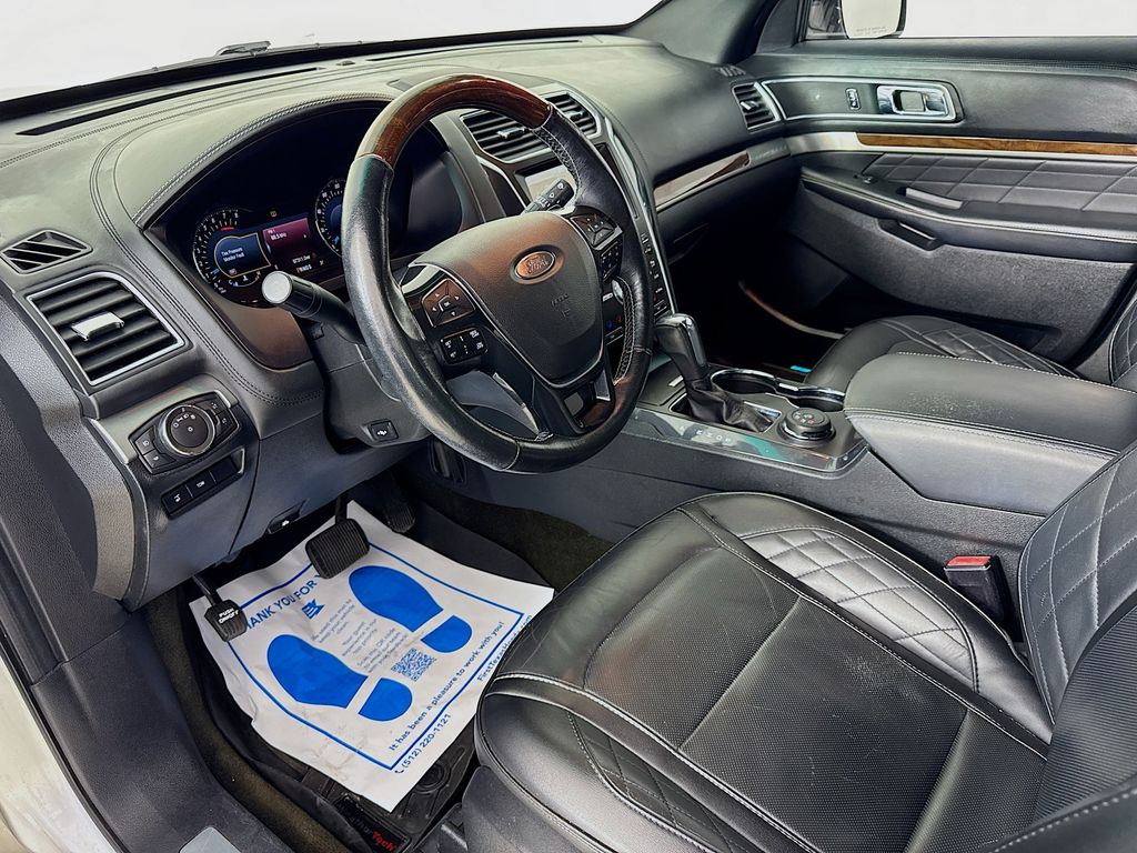 Used Car 2016 Ford Explorer  Platinum For Sale Under $20,000 In Austin, Texas