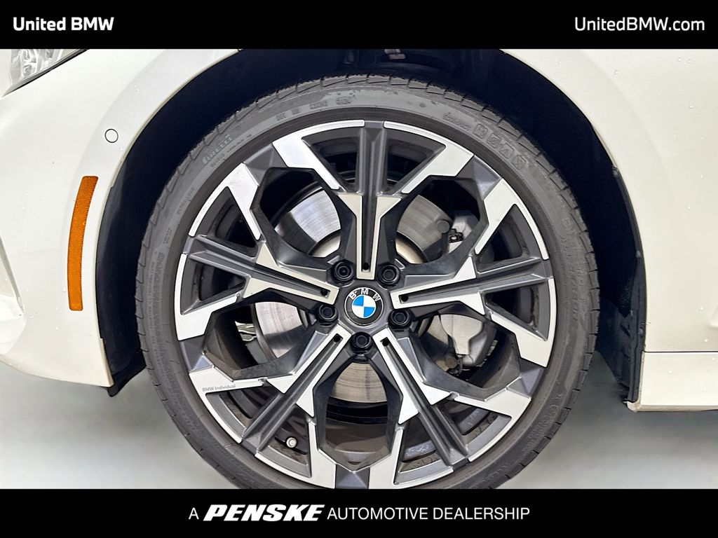 Thumbnail: 2025 BMW 3 Series - 2