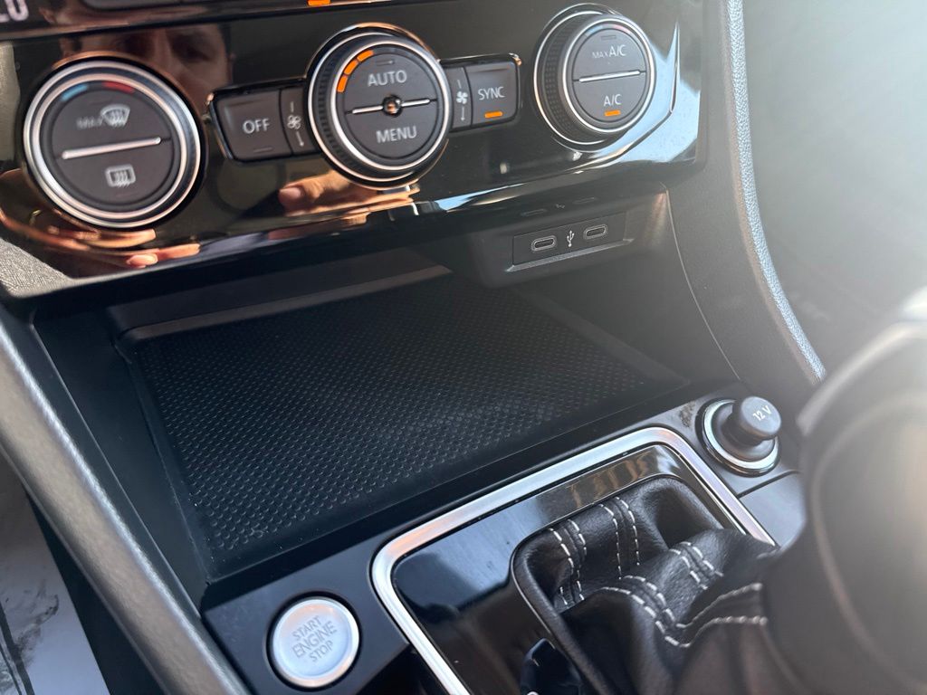 2021 Volkswagen Jetta 1.4T SE White at Bob Ruth Ford