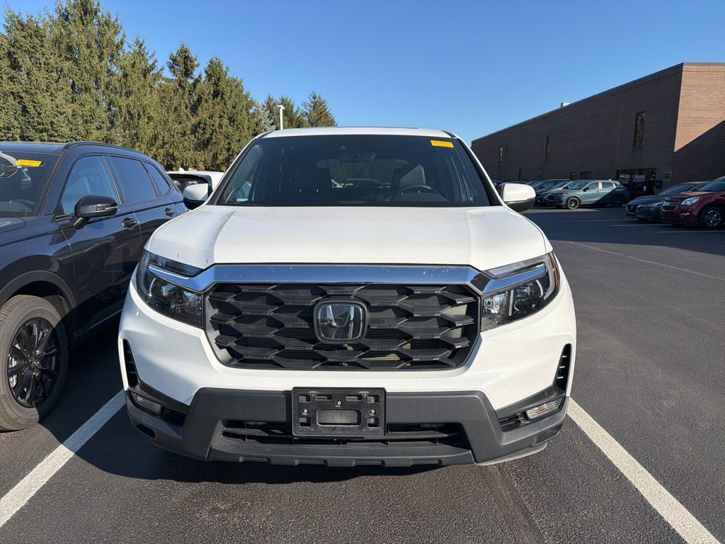 Thumbnail: 2022 Honda Passport - 5