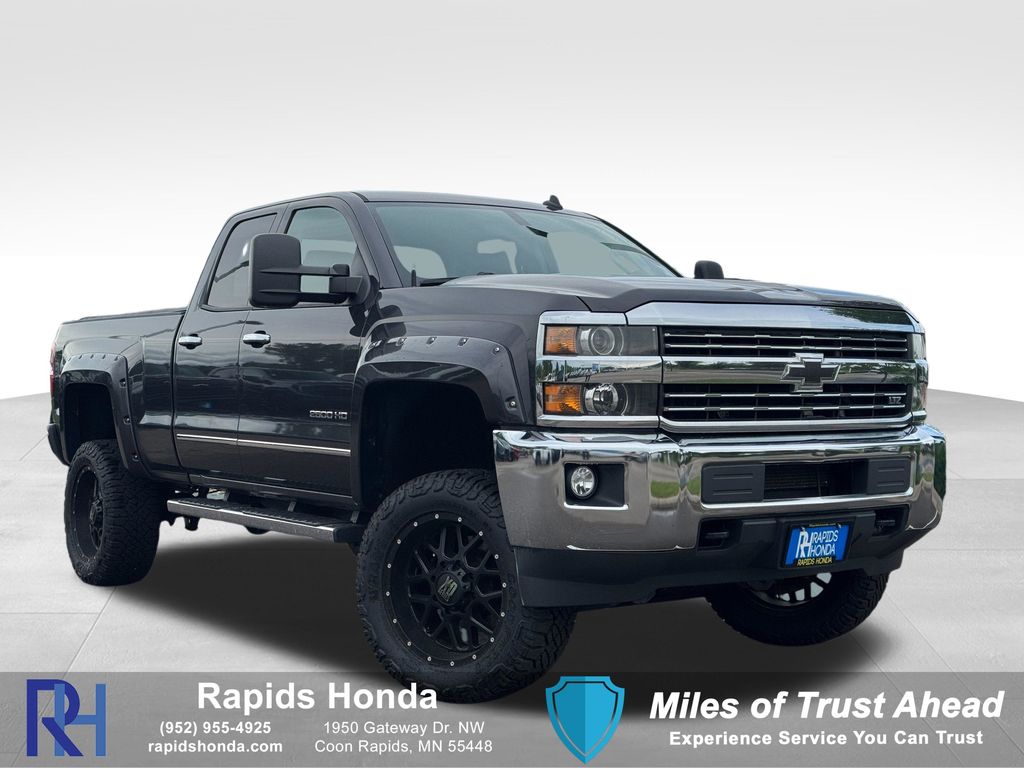 Gray (Tungsten Metallic) 2015 Chevrolet Silverado 2500HD Pickup Truck Four-Wheel Drive 6-Speed Automatic Overdrive