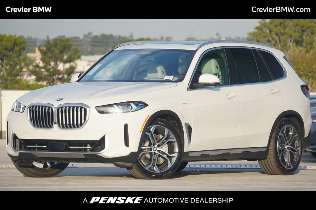 Alpine White 2026 BMW X5 SUV / Crossover All-Wheel Drive 8-Speed Automatic