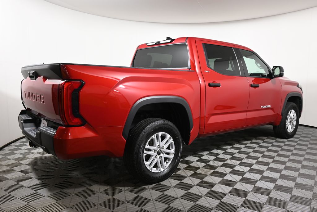 Thumbnail: 2022 Toyota Tundra - 7