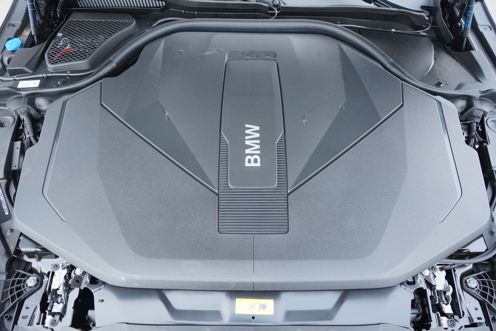 Thumbnail: 2026 BMW i5 - 21