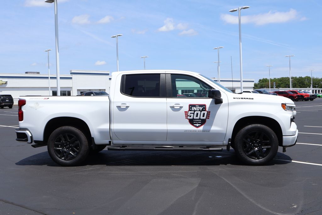 Thumbnail: 2026 Chevrolet Silverado 1500 - 9