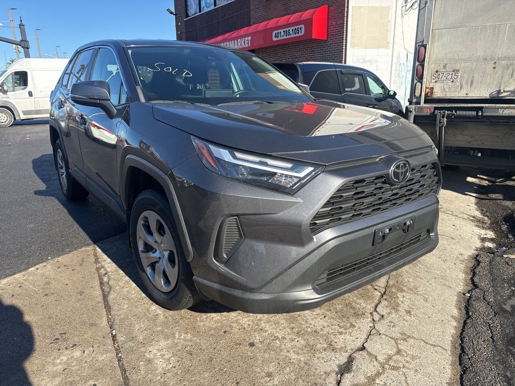 2023 Toyota RAV4 LE AWD