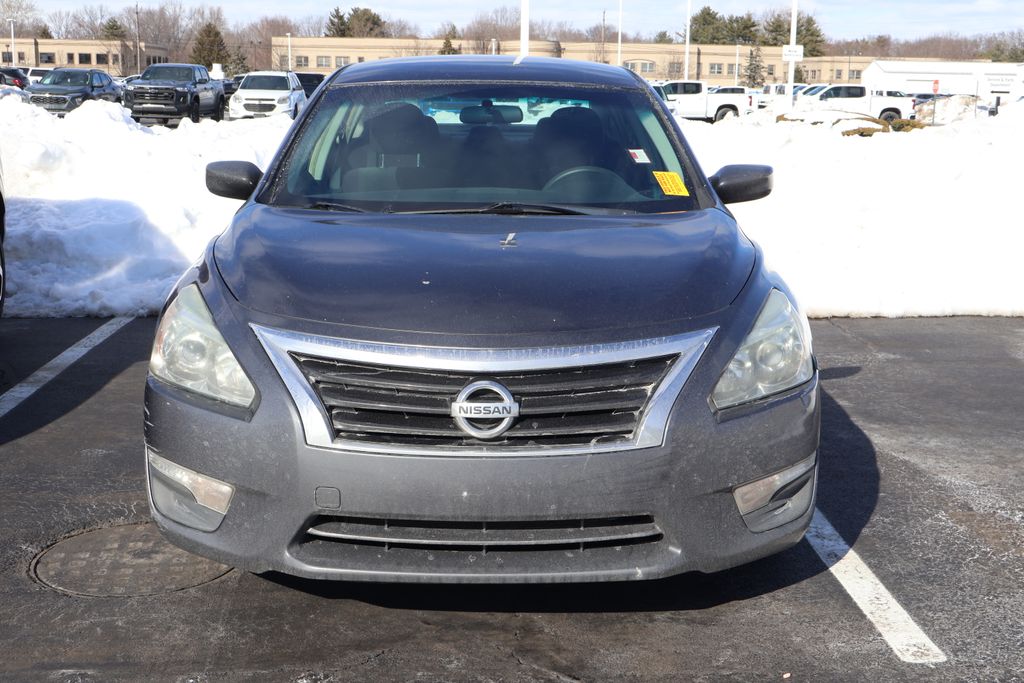 Thumbnail: 2013 Nissan Altima - 2