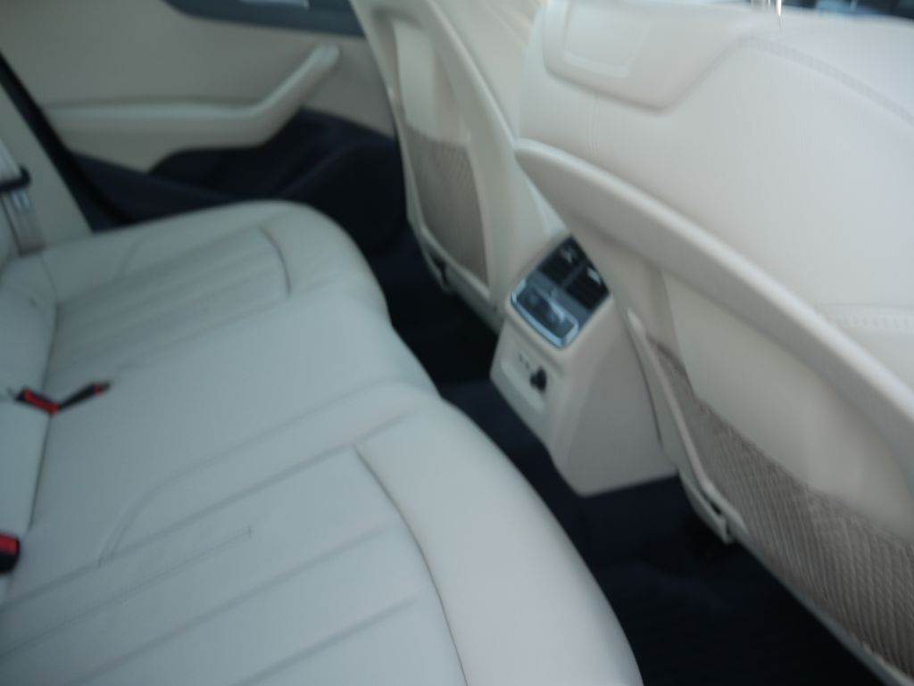 Thumbnail: 2023 Audi A4 - 32